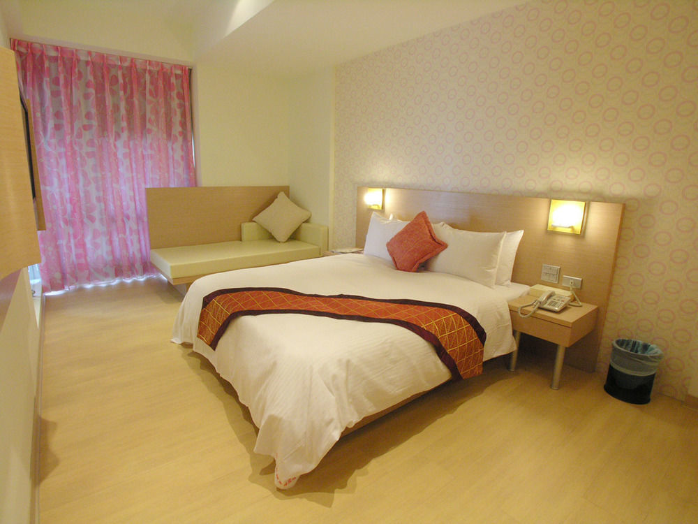 Fish Hotel - Yancheng Kaohsiung Luaran gambar