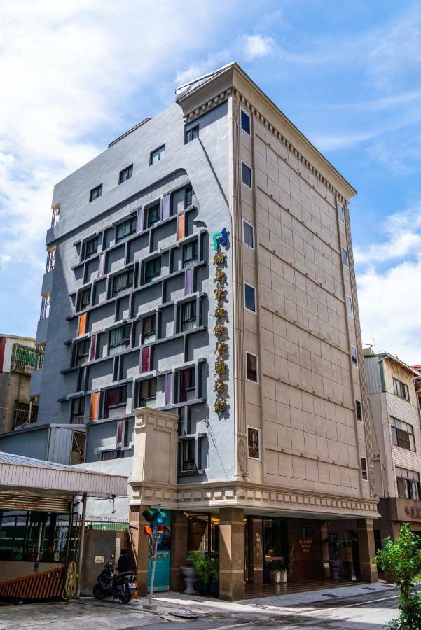 Fish Hotel - Yancheng Kaohsiung Luaran gambar
